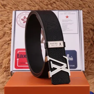 Louis Vuitton LV Initiales Black Pebbled Leather Belt