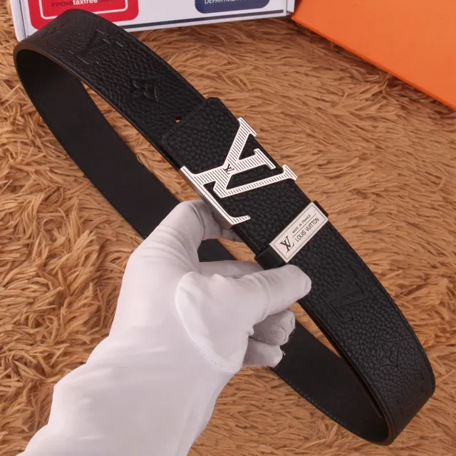 Louis Vuitton LV Initiales Black Pebbled Leather Belt 9