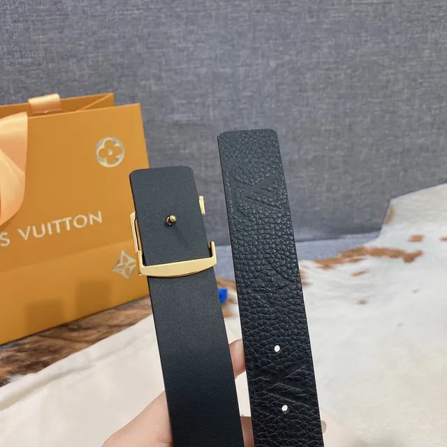 Louis Vuitton LV Initiales Black Pebbled Leather Belt 6