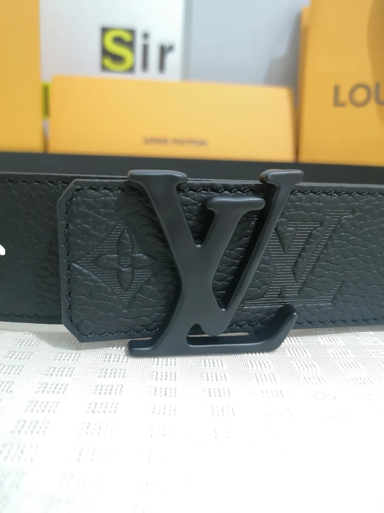 Louis Vuitton LV Initiales Black Pebbled Leather Belt 3
