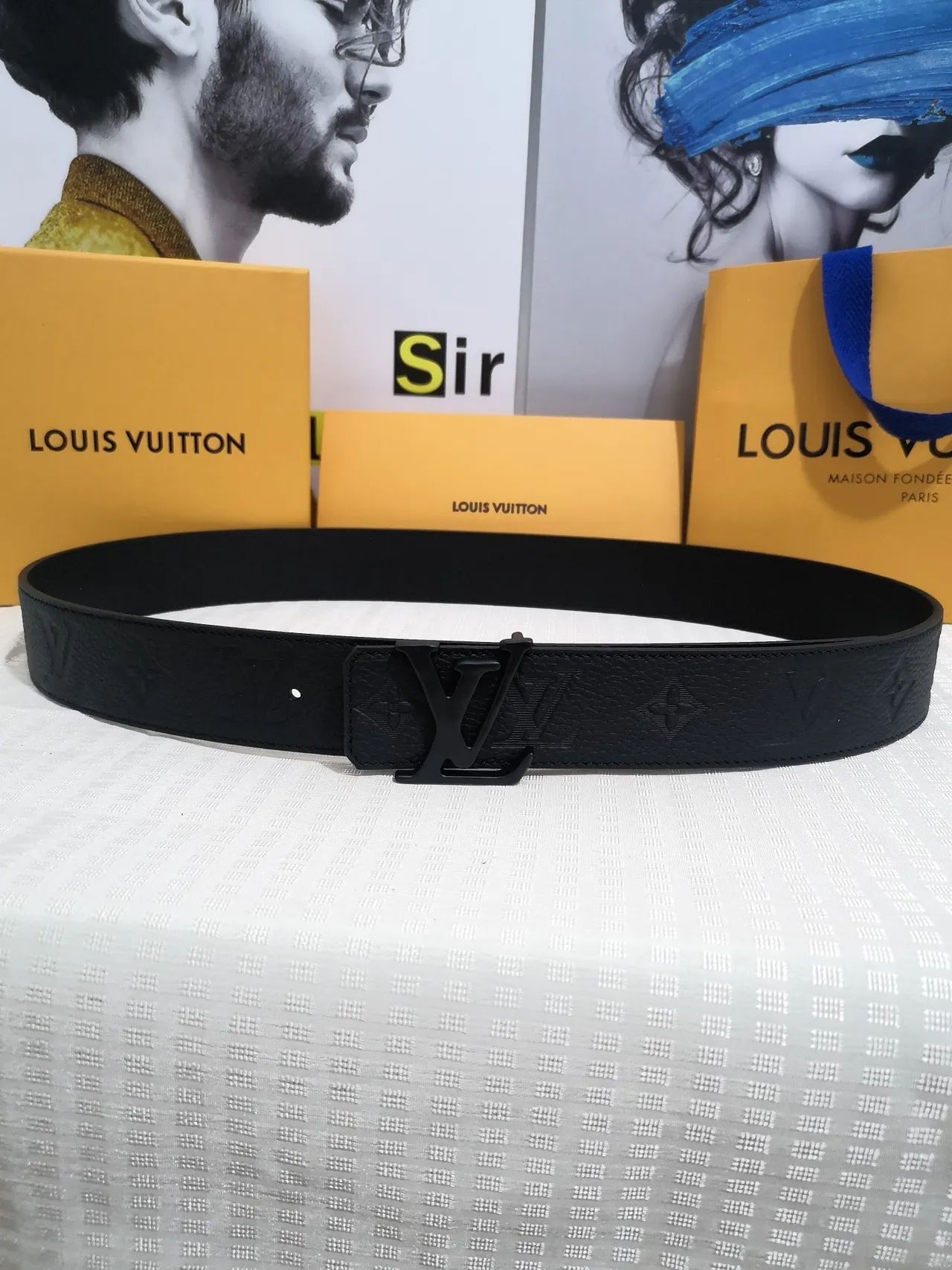 Louis Vuitton LV Initiales Black Pebbled Leather Belt 4