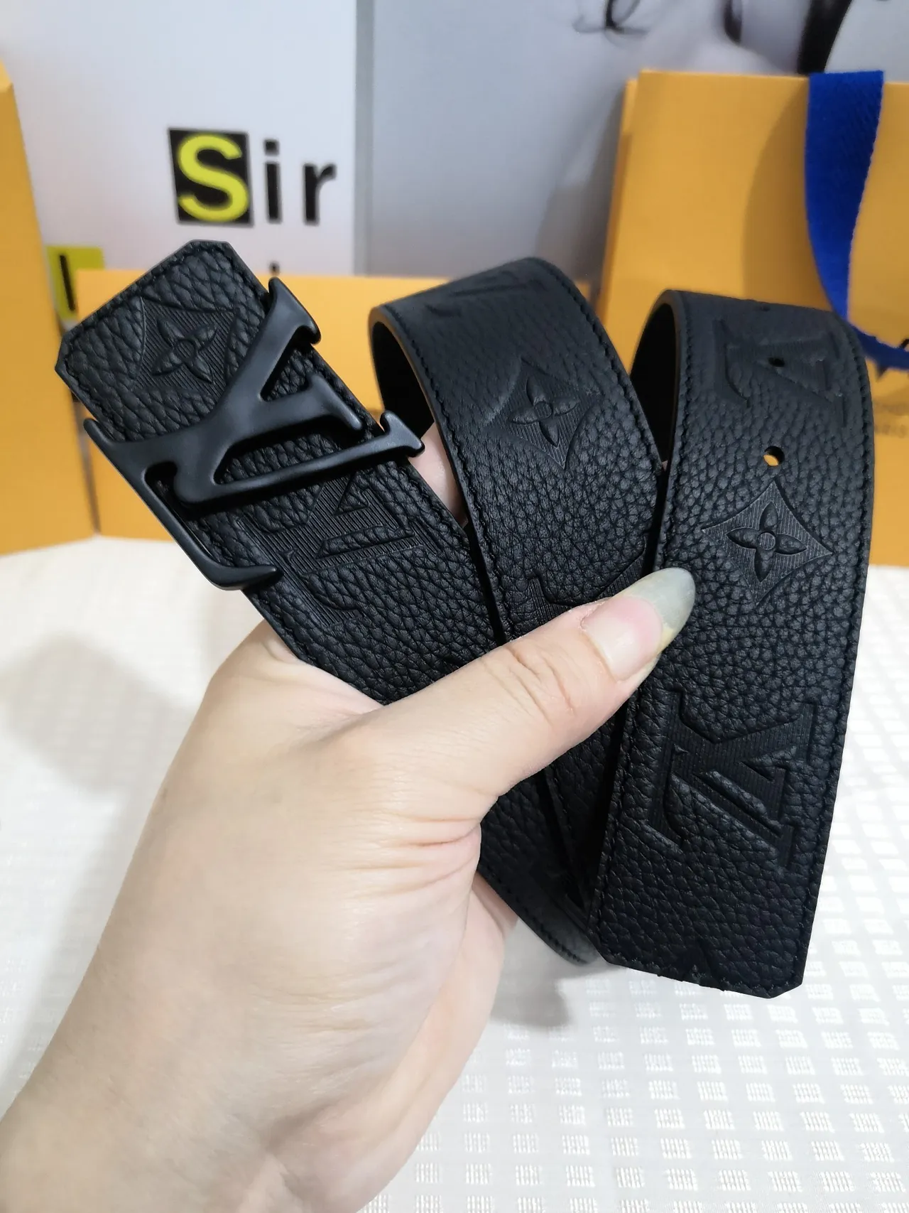 Louis Vuitton LV Initiales Black Pebbled Leather Belt 8
