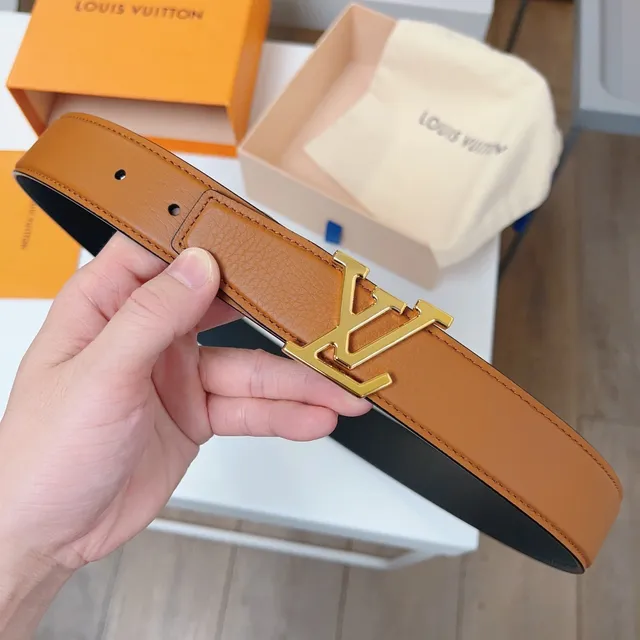 Louis Vuitton LV Initiales Tan and Black Leather Belt 8
