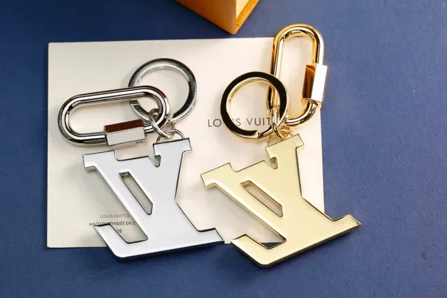 Louis Vuitton LV Logo Blue Gold Enamel-Coated Monogram Metal Carabiner Clip Bracelet 3