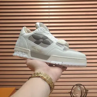 Louis Vuitton LV Trainer Beige Gris Cuero con Paneles Cierre de Correa Zapatillas de Estilo de Vida