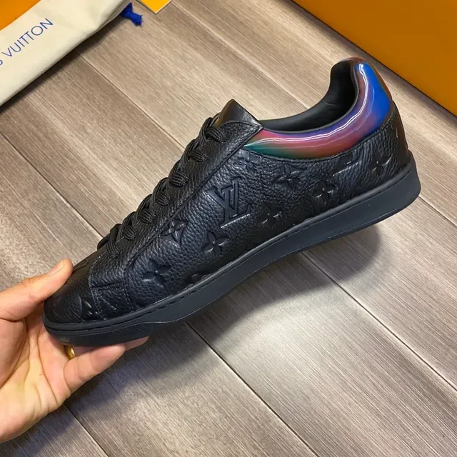 لويس فيتون LV Trainer أسود متعدد الألوان منقوش مونوغرام جلد تاج الكعب القزحي حذاء نمط حياة 3