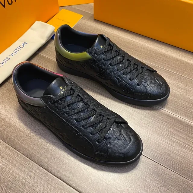 لويس فيتون LV Trainer أسود متعدد الألوان منقوش مونوغرام جلد تاج الكعب القزحي حذاء نمط حياة 9
