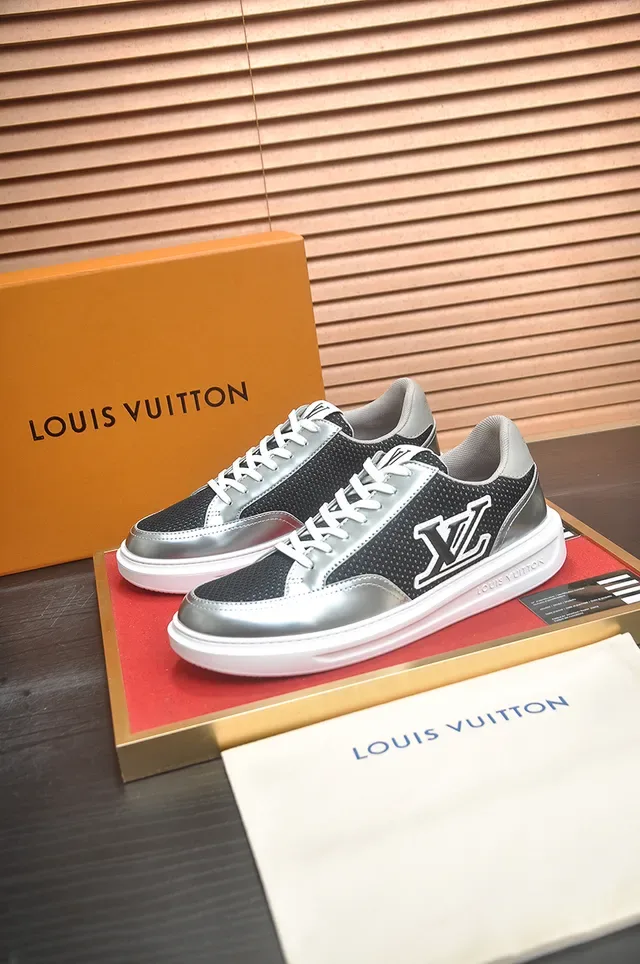 Louis Vuitton LV Trainer Black Silver Low-Top Mesh And Metallic Panel Lifestyle Sneakers 4