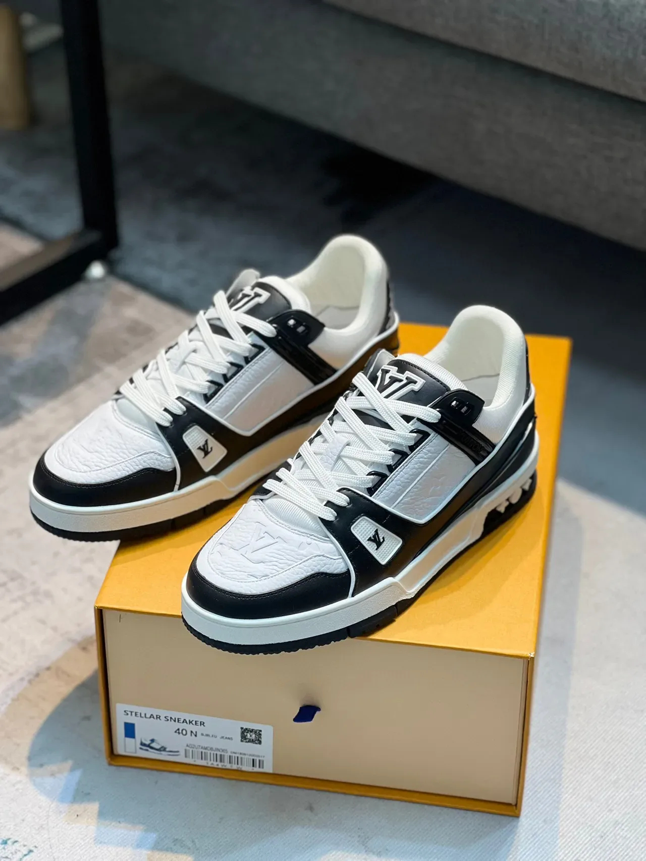 Louis Vuitton LV Trainer Black White Layered Leather Construction Embossed Monogram Lifestyle Sneakers 6