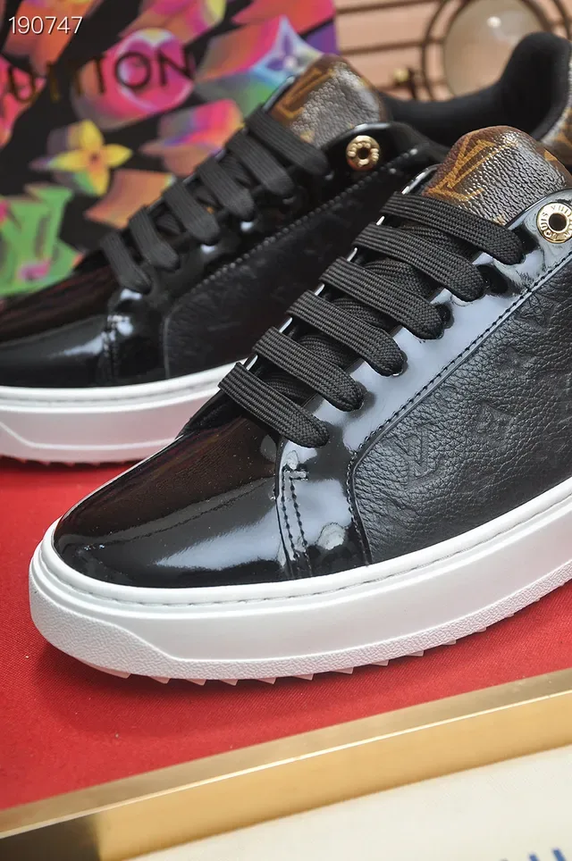 Louis Vuitton LV Trainer Black White Low-Top Mixed Leather Lifestyle Sneakers 4