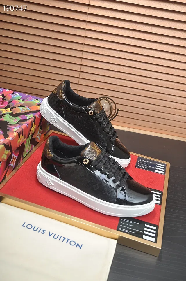 Louis Vuitton LV Trainer Black White Low-Top Mixed Leather Lifestyle Sneakers 5