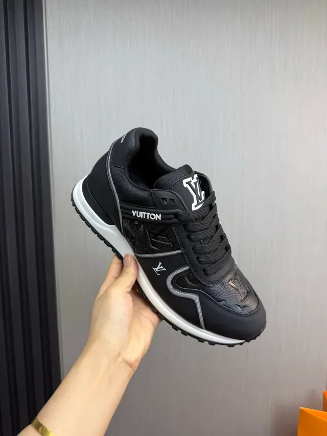 Louis Vuitton LV Trainer Black White Low-Top Mixed-Material Upper Lifestyle Sneakers 7