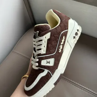 Louis Vuitton LV Trainer Marrón Beige Monograma Embossed Ante Suela Gruesa Plataforma Zapatillas Lifestyle