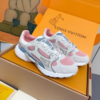 Louis Vuitton LV Trainer حذاء رياضي رمادي وردي متعدد الألواح شبكة وجلد كعب أبيض منحوت كاجوال