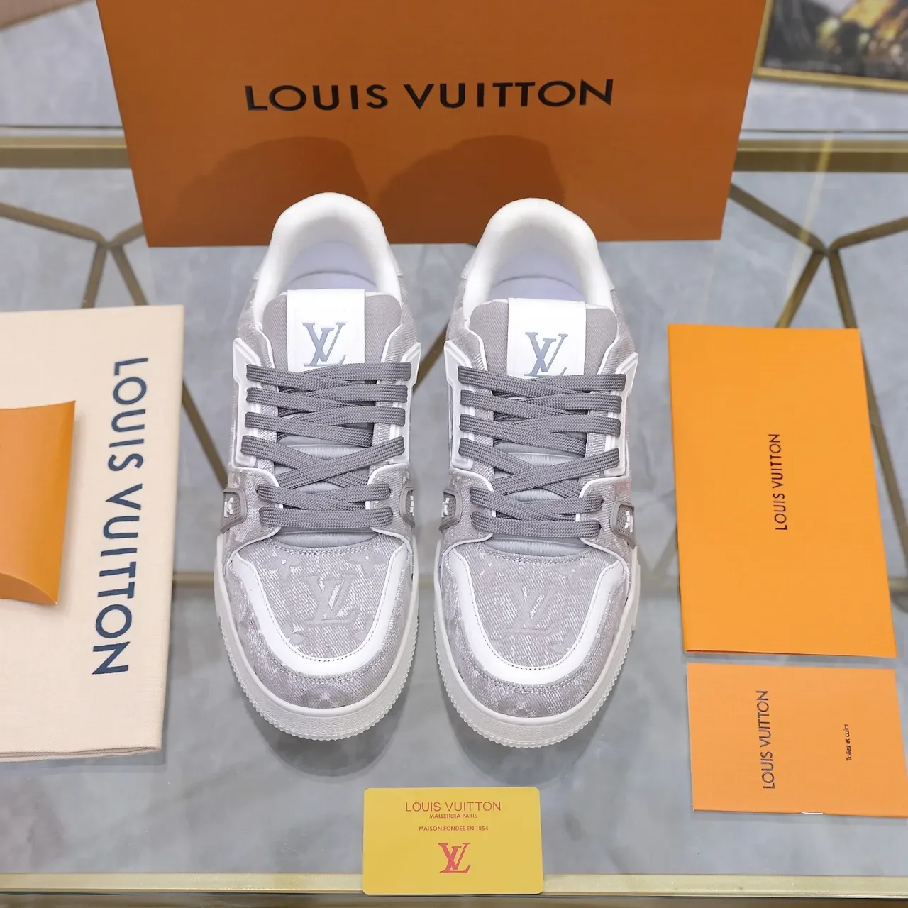 لويس فيتون LV Trainer رمادي أبيض Monogram Jacquard سولا طبقات علوية Lifestyle Sneakers 3