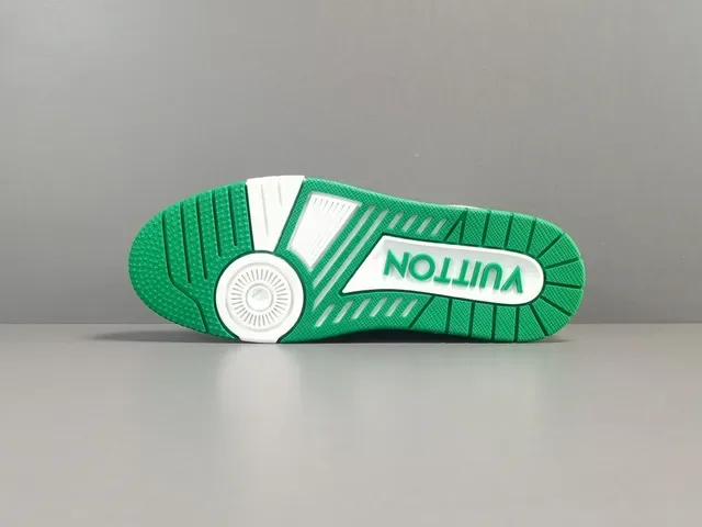 Louis Vuitton LV Trainer Green White Baskets Lifestyle Basses Avec Dessus En Maille Et Tissu Textil En Stratification 16