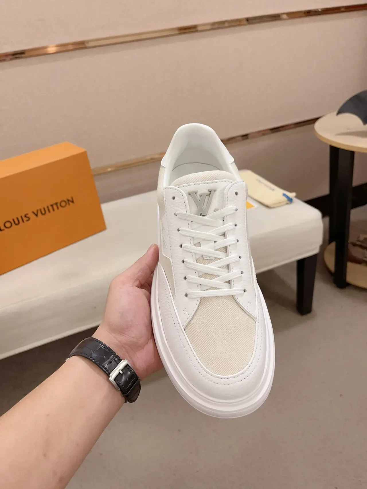Louis Vuitton LV Trainer Blanc Beige Low Top Semelle Plateforme Lifestyle Sneakers 5