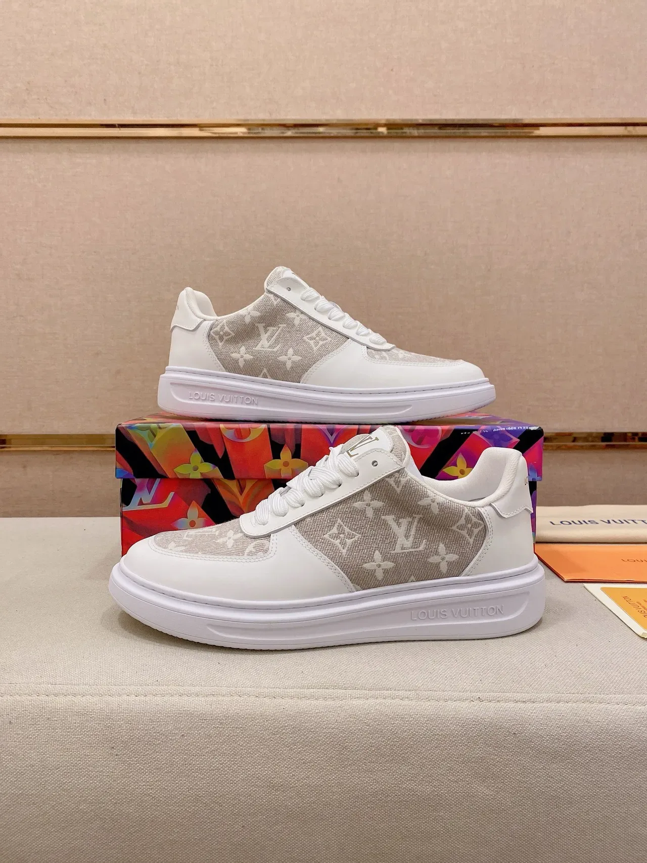 Louis Vuitton LV Trainer White Beige Monogram Canvas Panel Leather Overlays Lifestyle Sneakers 7
