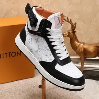 Louis Vuitton LV Trainer zapatillas lifestyle blancas y negras de talle alto con impresión monograma