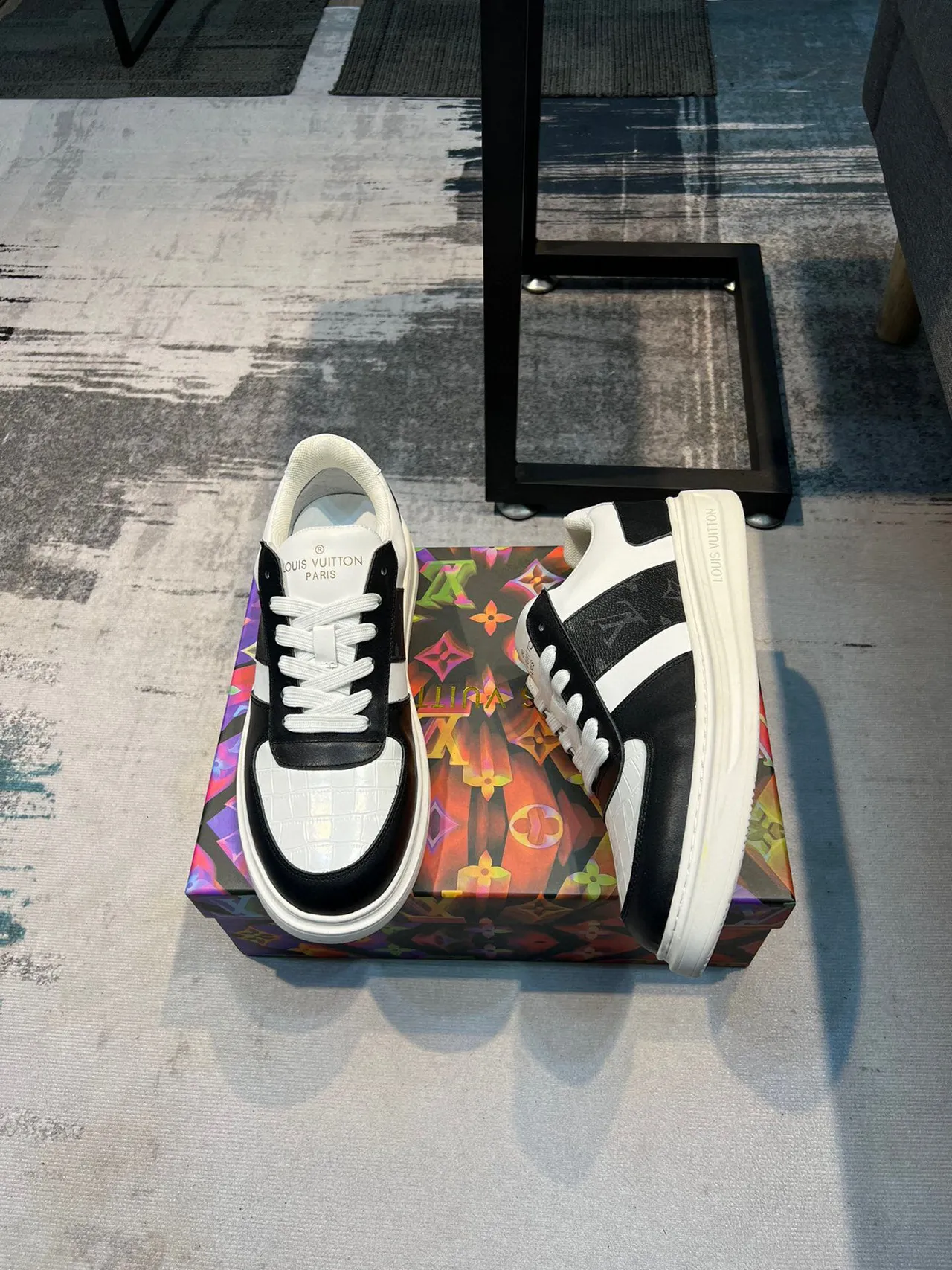 Louis Vuitton LV Trainer White Black Low-Top Leather-Paneled Lifestyle Sneakers 5