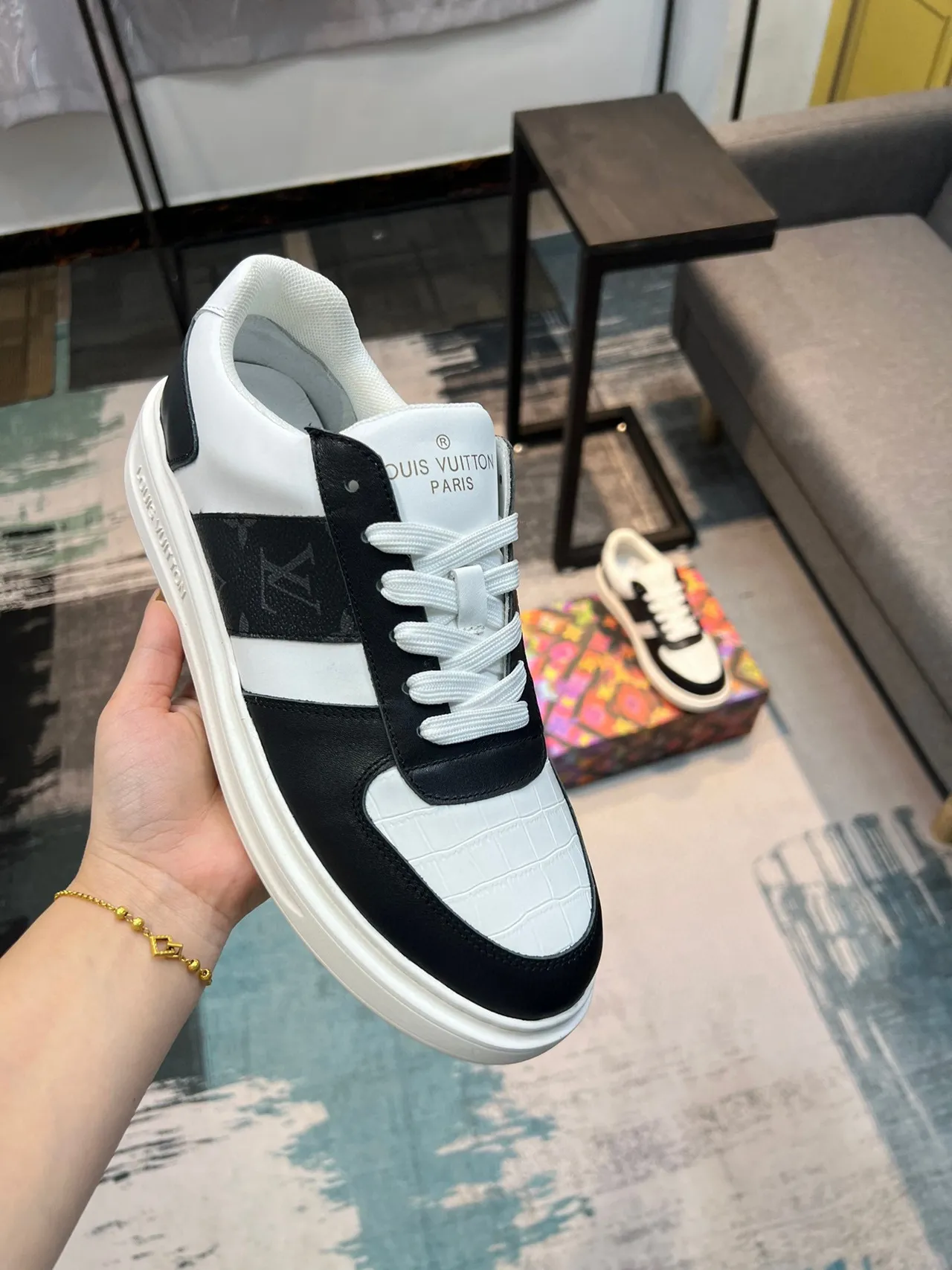 Louis Vuitton LV Trainer White Black Low-Top Leather-Paneled Lifestyle Sneakers 6