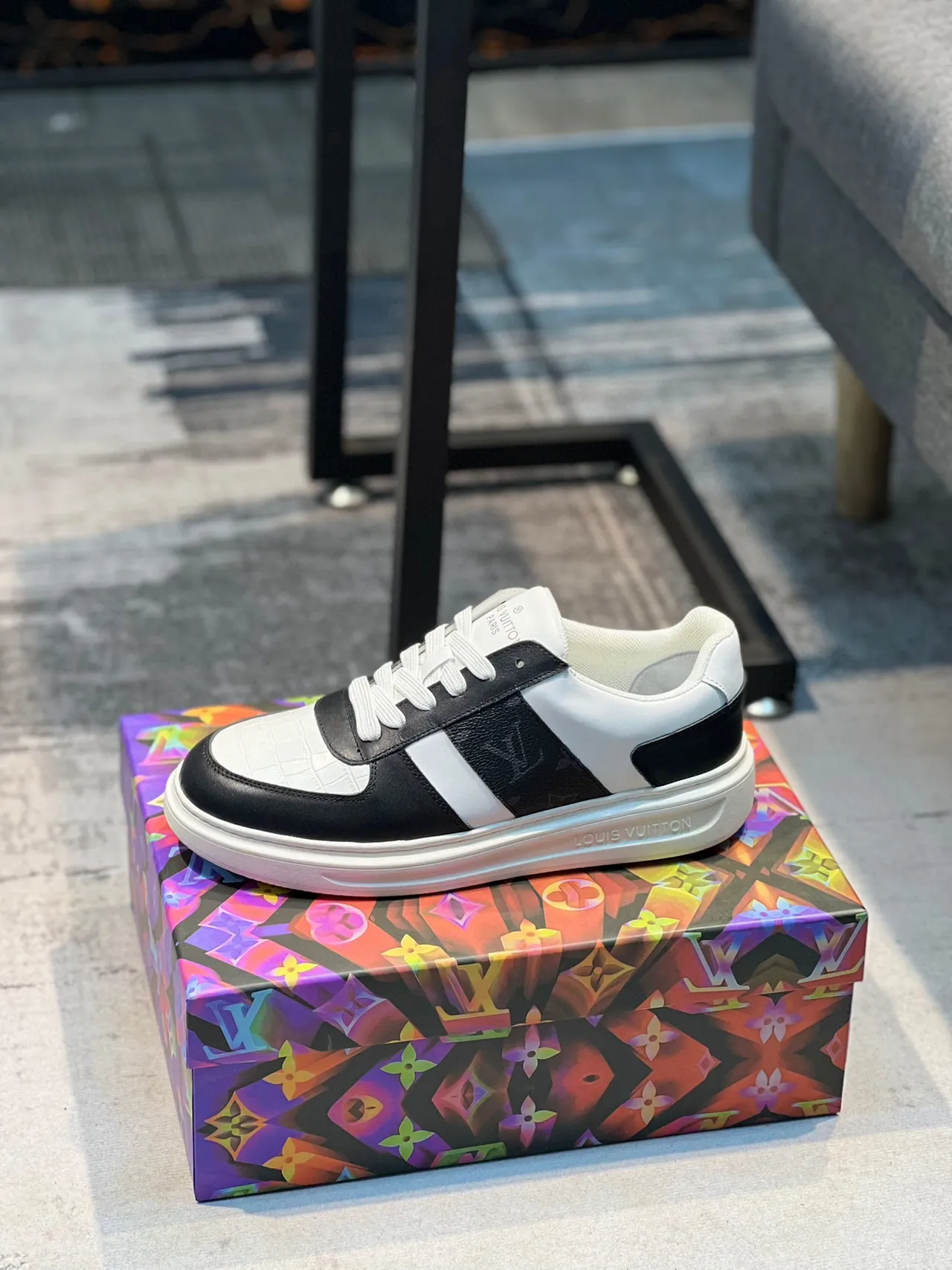 Louis Vuitton LV Trainer White Black Low-Top Leather-Paneled Lifestyle Sneakers 7