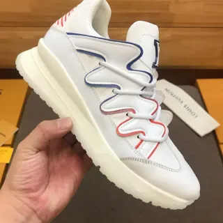 Louis Vuitton LV Trainer Tênis Brancos Azuis De Couro Na Parte Superior Sola Esculpida Chunky Sneakers