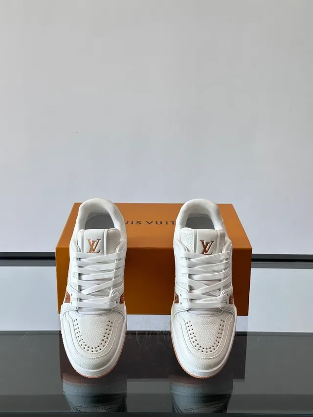 Louis Vuitton LV Trainer White Brown Textured Leather Upper Perforated Detailing Lifestyle Sneakers 4