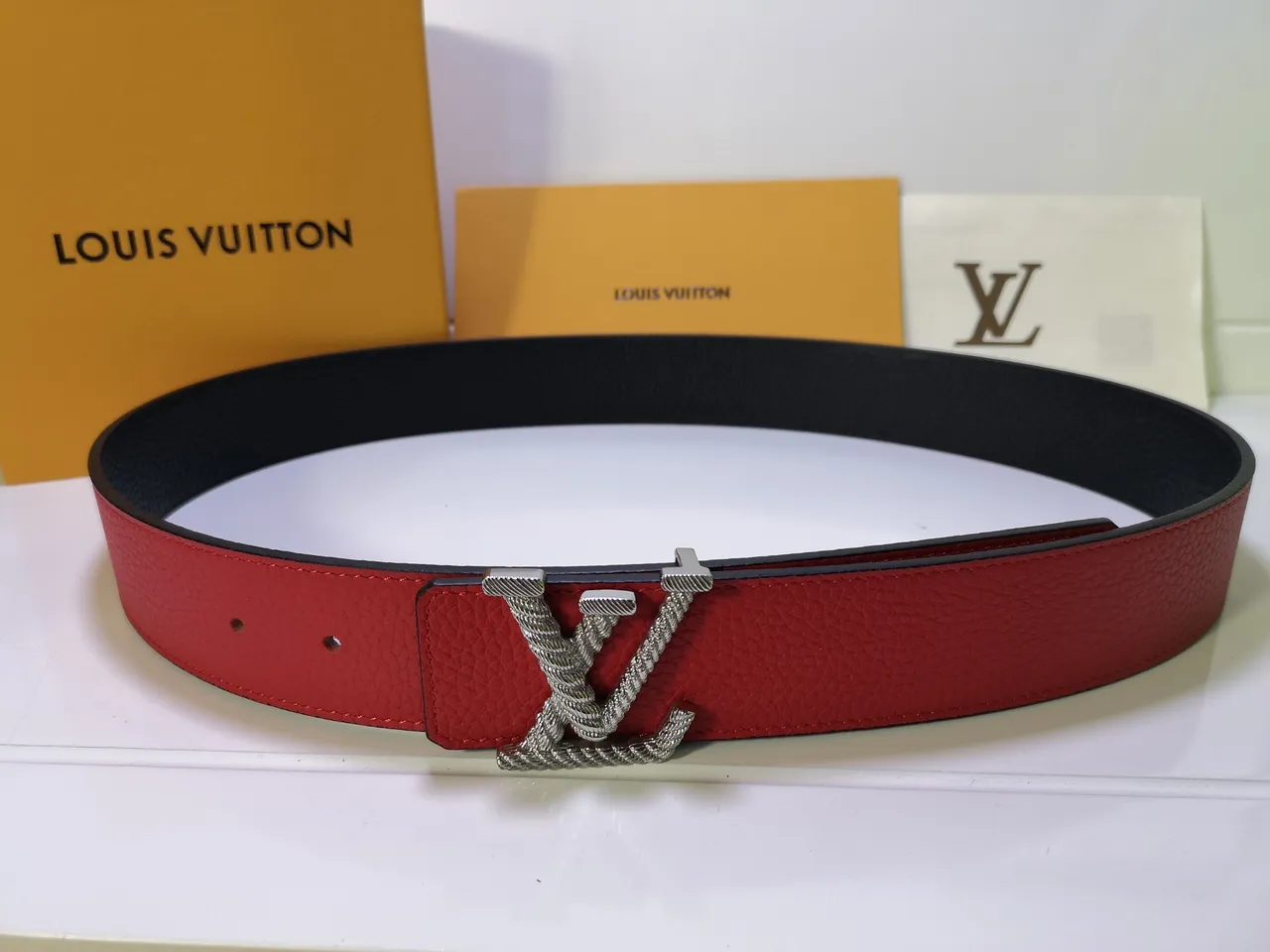 Louis Vuitton LV Twist Belt Red and Black Leather Belt 2