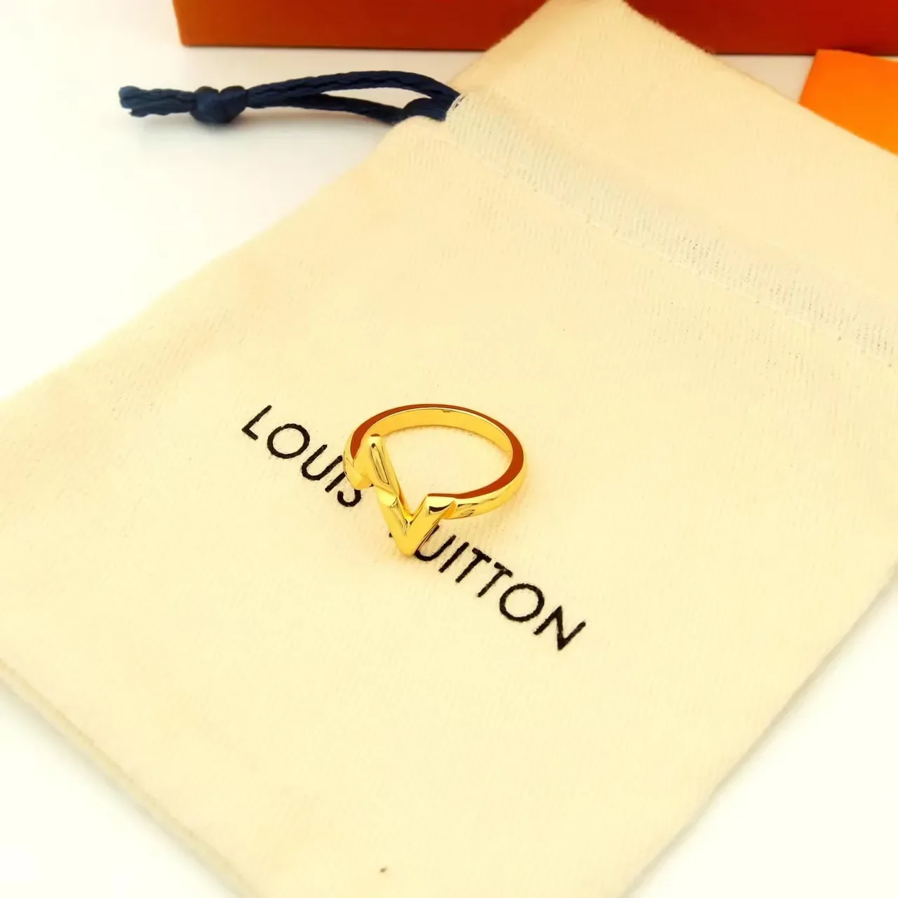 Louis Vuitton LV Volt Upside Down 18K Gold Ring 2