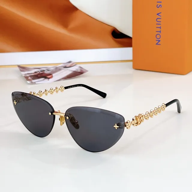 Louis Vuitton Monogram Cat-Eye Gray Tinted Sunglasses 6