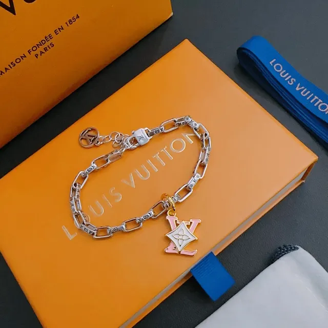 Louis Vuitton Monogram Chain Silver Pink Chunky Link Engraved Bracelet 9