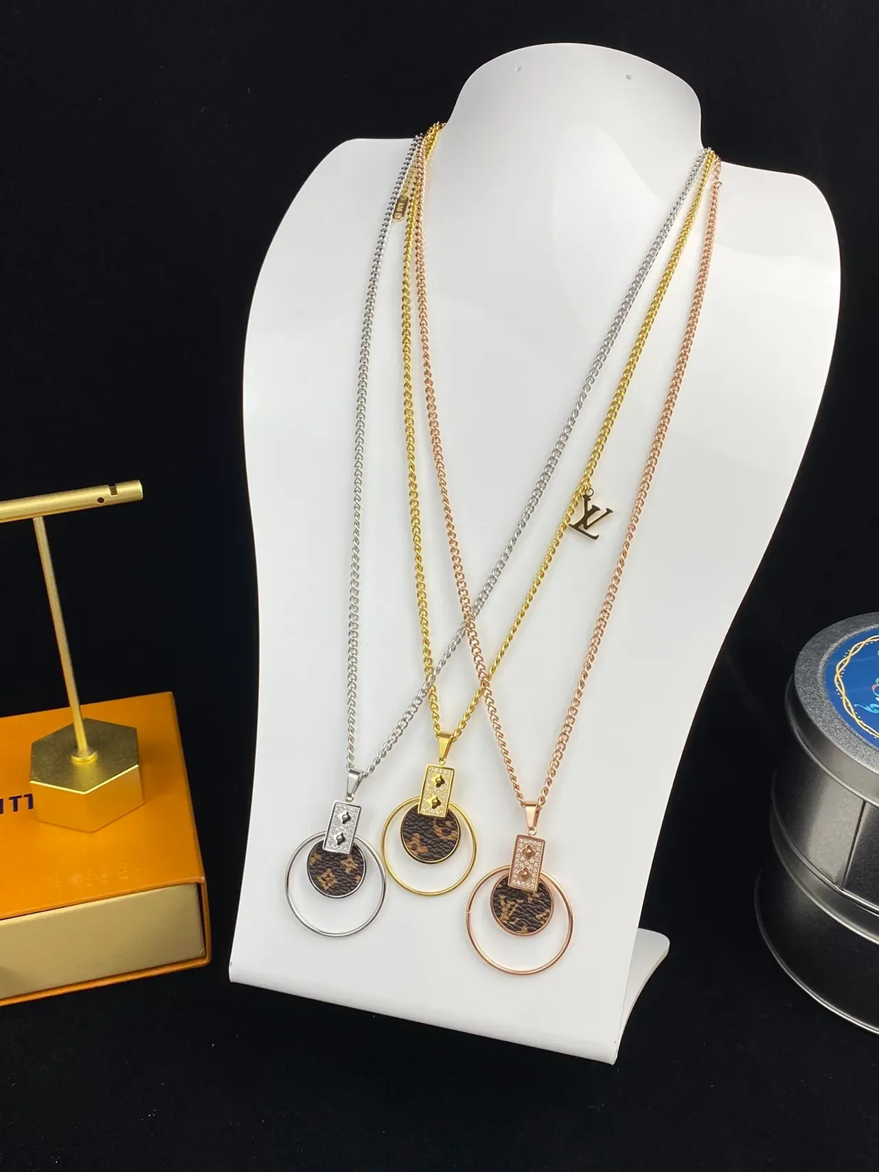 Louis Vuitton Monogram Circle Gold Silver Canvas Pendant Crystal-Embellished Rectangle Necklace 8