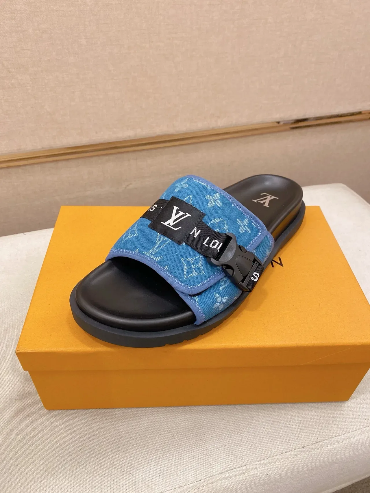 Louis Vuitton Monogram Denim-Style Strap Slippers 4
