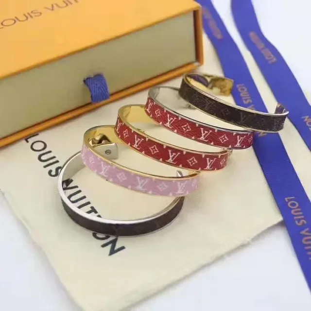Louis Vuitton Monogram Enamel Cuff Pink Gold Open Bracelet 5