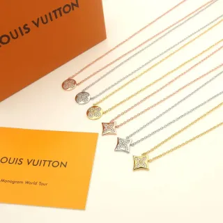 Louis Vuitton Monogram Flower et LV Star Pavé Colliers pendentifs