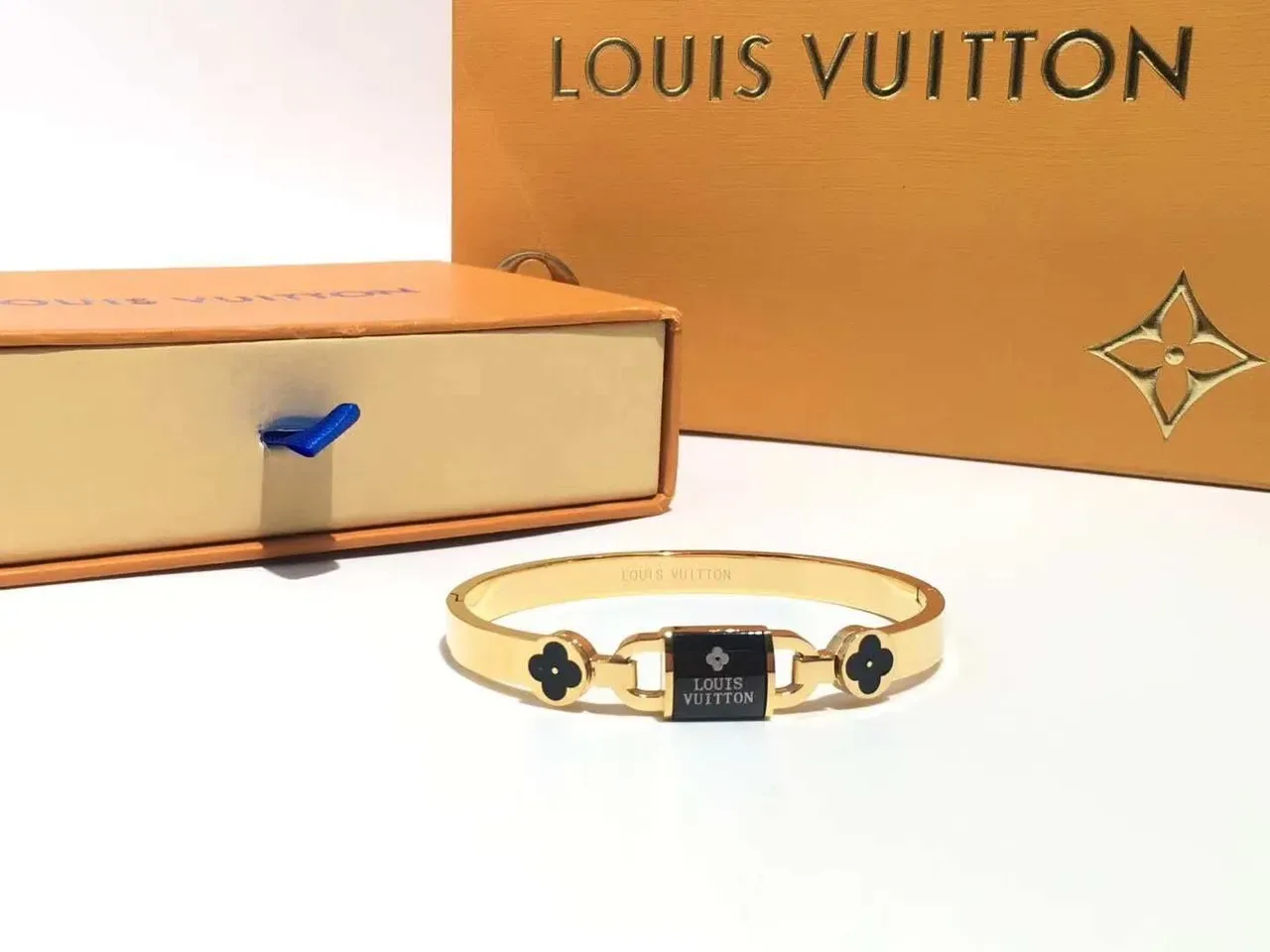 Louis Vuitton Monogram Flower Enamel Plaque Hinged Bangle Bracelets 3