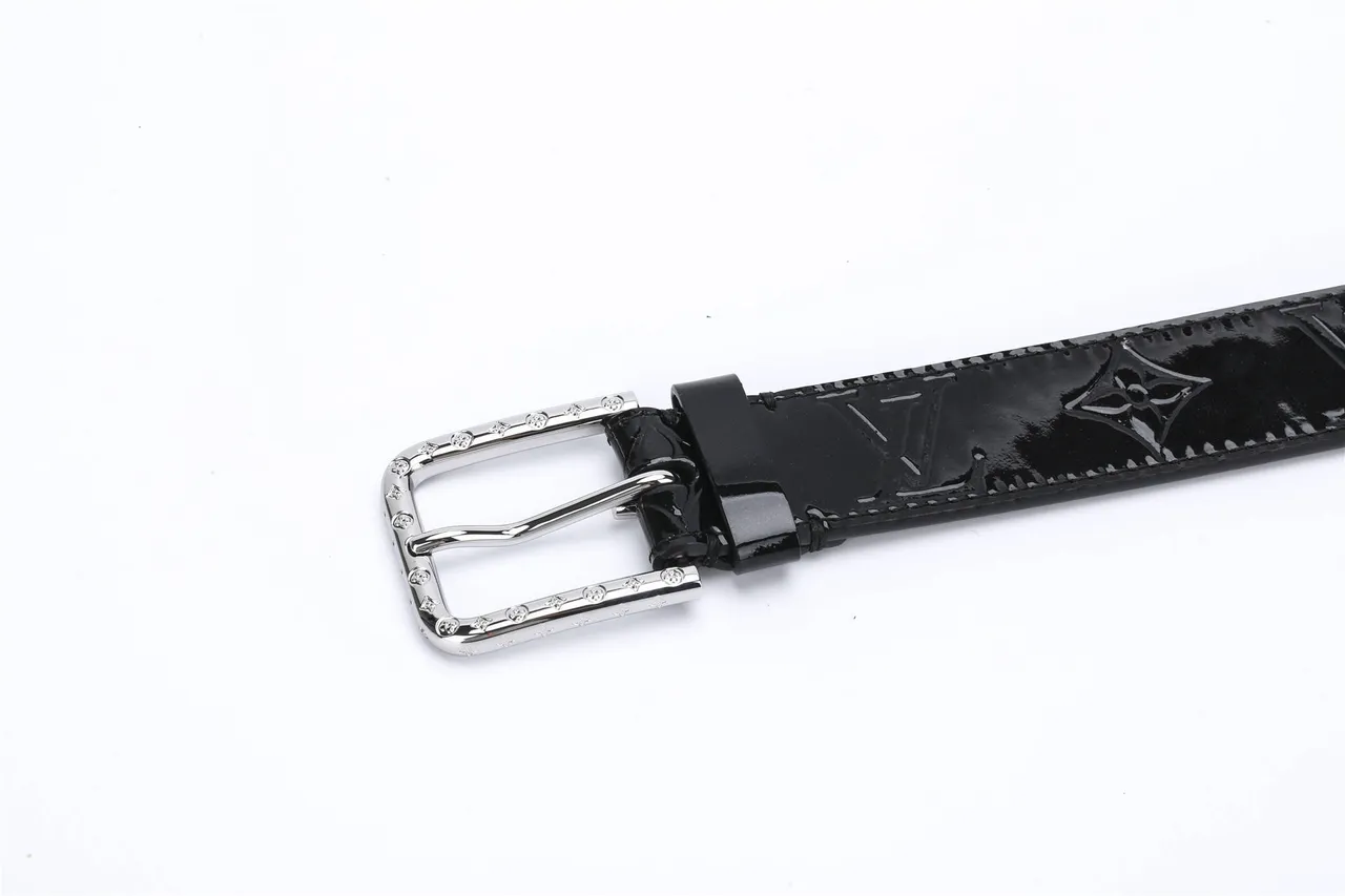 Louis Vuitton Monogram Patent Black Silver Leather Belt 10