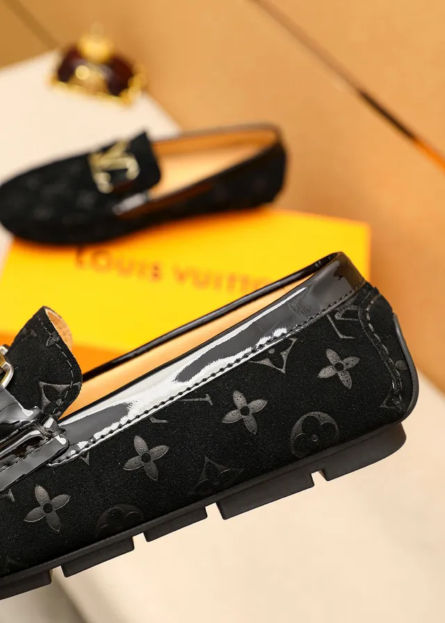 Louis Vuitton Monogram Suede LV Buckle Loafer 7