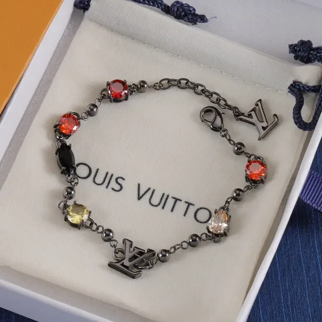 Louis Vuitton Monogram World Tour Beaded Chain Bracelet 4