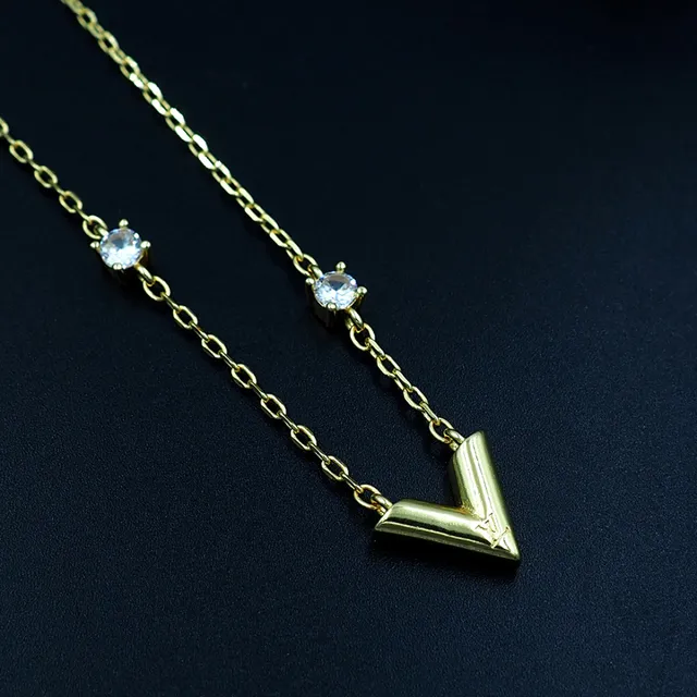 Louis Vuitton Monogram World Tour Gold-Tone Crystal Necklace 10