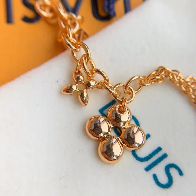 Louis Vuitton Multi-Charm Chain Bracelet Gold Bracelet 3