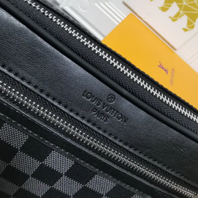 Louis Vuitton Multi Pochette Accessoires Monogram Black Fashion Belt Bag 5
