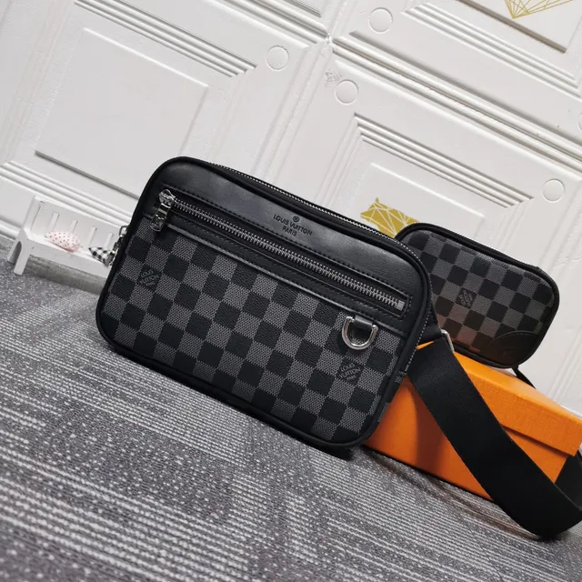 Louis Vuitton Multi Pochette Accessoires Monogram Black Fashion Belt Bag 9