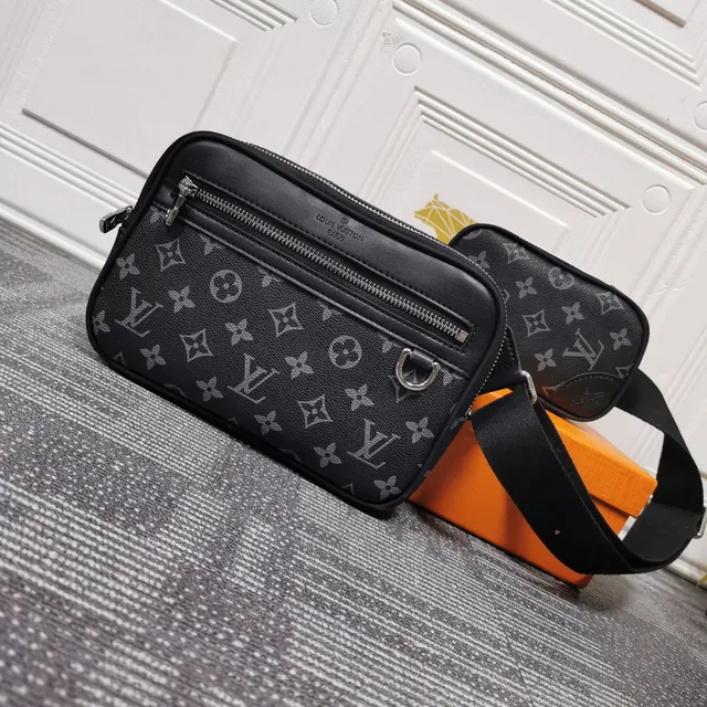 Louis Vuitton Multi Pochette Accessoires Monogram Black Fashion Belt Bag 18