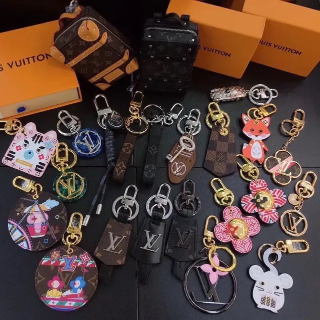 Louis Vuitton Multicolor Brown Circular Flat Leather-Like Phone Accessory 5