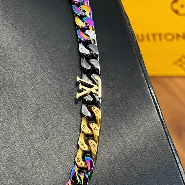 Louis Vuitton Multicolor Iridescent Curb Chain Necklace 3