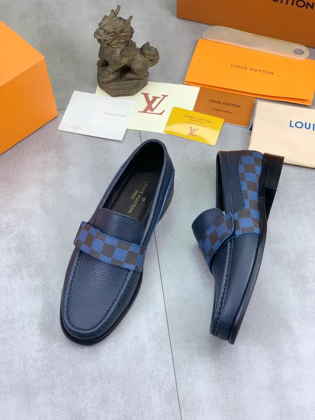 Louis Vuitton Navy Blue Pebbled Leather Checkerboard Strap Loafer 5