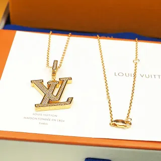 Louis Vuitton Pavé LV Monogram 吊坠项链