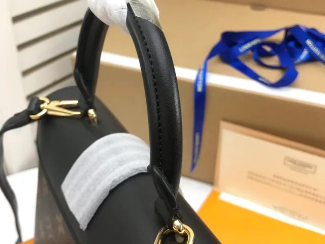 Louis Vuitton Petite Malle Monogram Canvas Bolsa Tote Marrom e Preta 6
